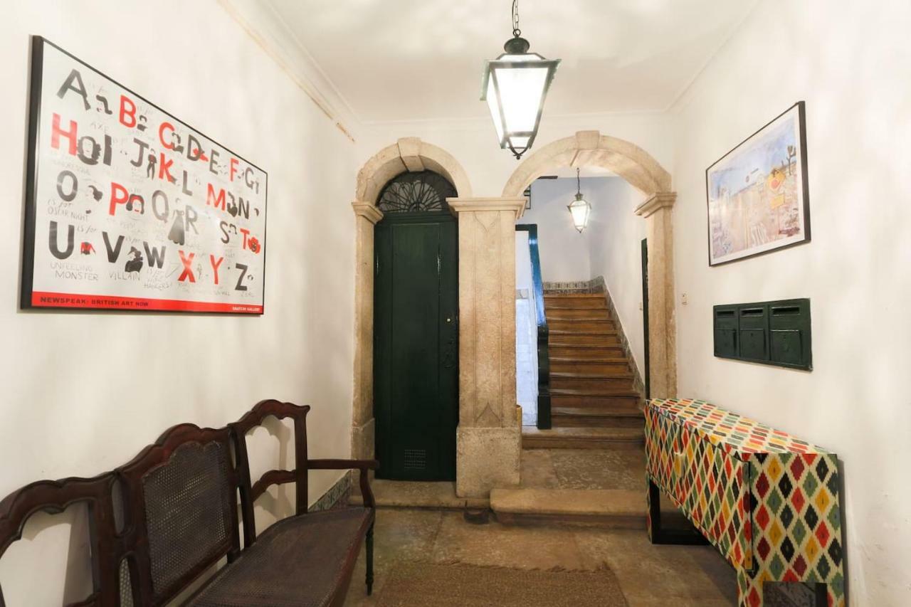 Apartment 2 Bedroom With Patio Next To Avenida Da Liberdade