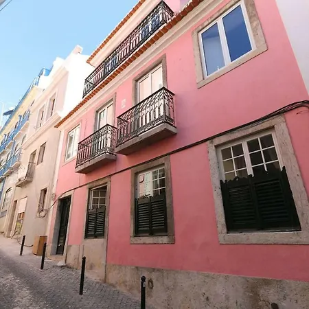 2 Bedroom Apartment With Patio Next To Avenida Da Liberdade Lisbon Exterior photo
