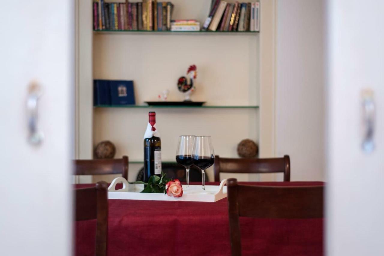 Quiet 2 Bedroom With Private Patio Next To Avenida Da Liberdade Apartamento *